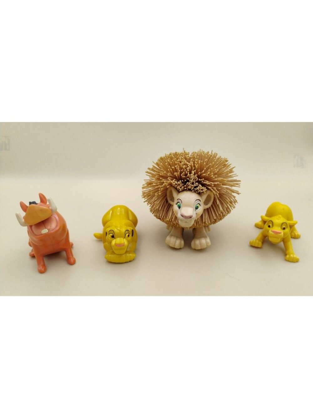 Vintage The Lion King Figurine Set Simba Koosh Ball Nala Pumbaa & Mufasa Toys